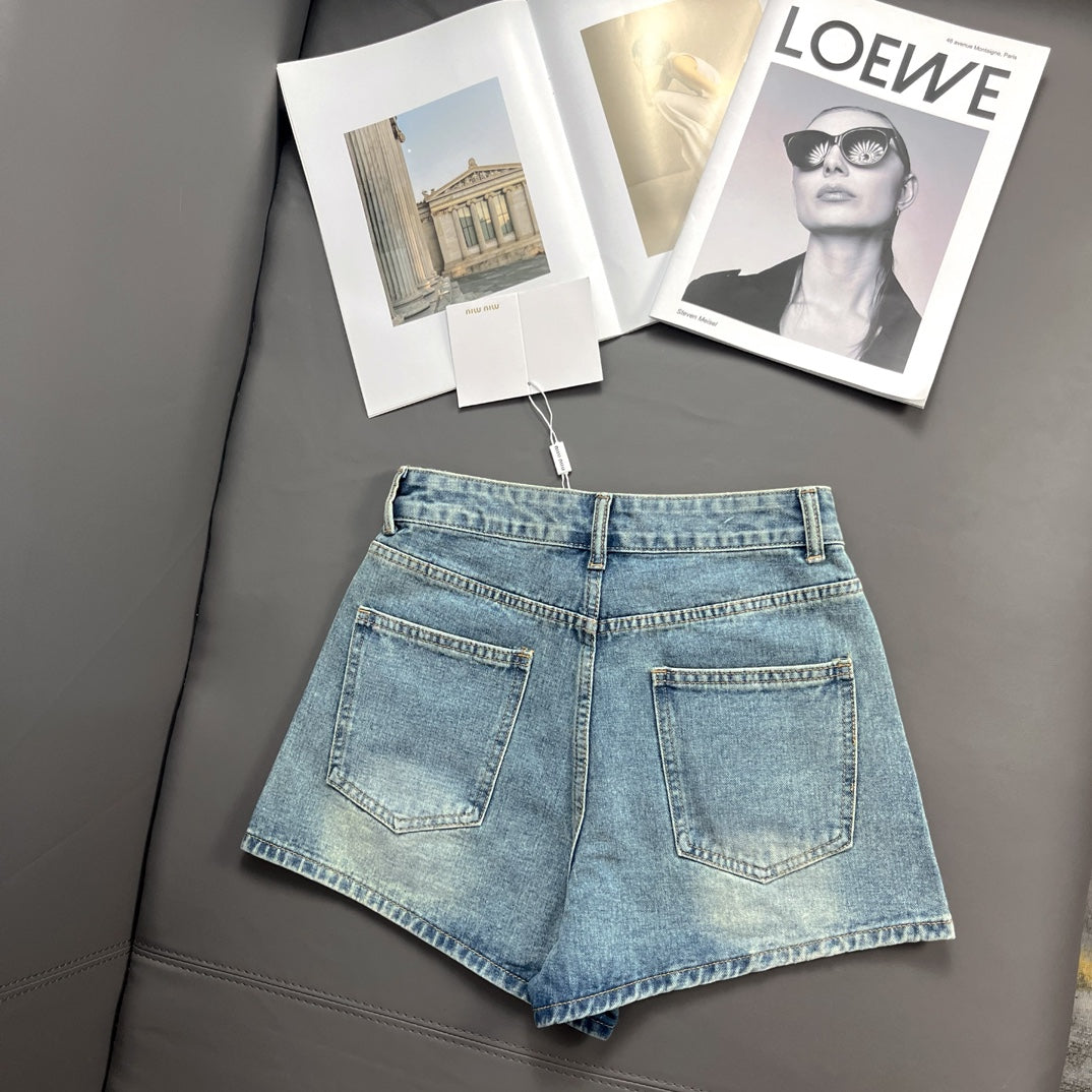 Denim-Shorts mit Strass-Taschen-Design