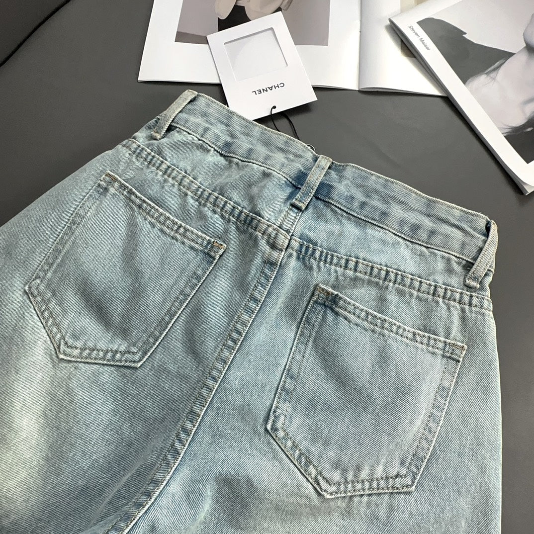 Taschenloch Denim-Shorts