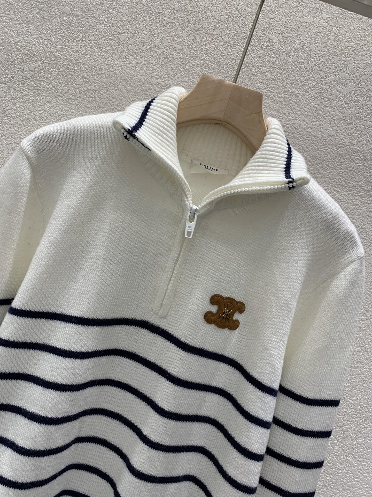 New knitted half zip pullover