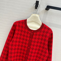 Gold-trimmed houndstooth knitted cardigan