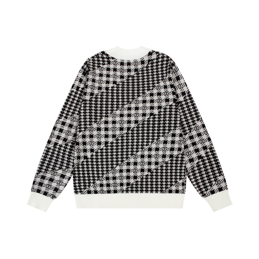 Houndstooth knitted sweater