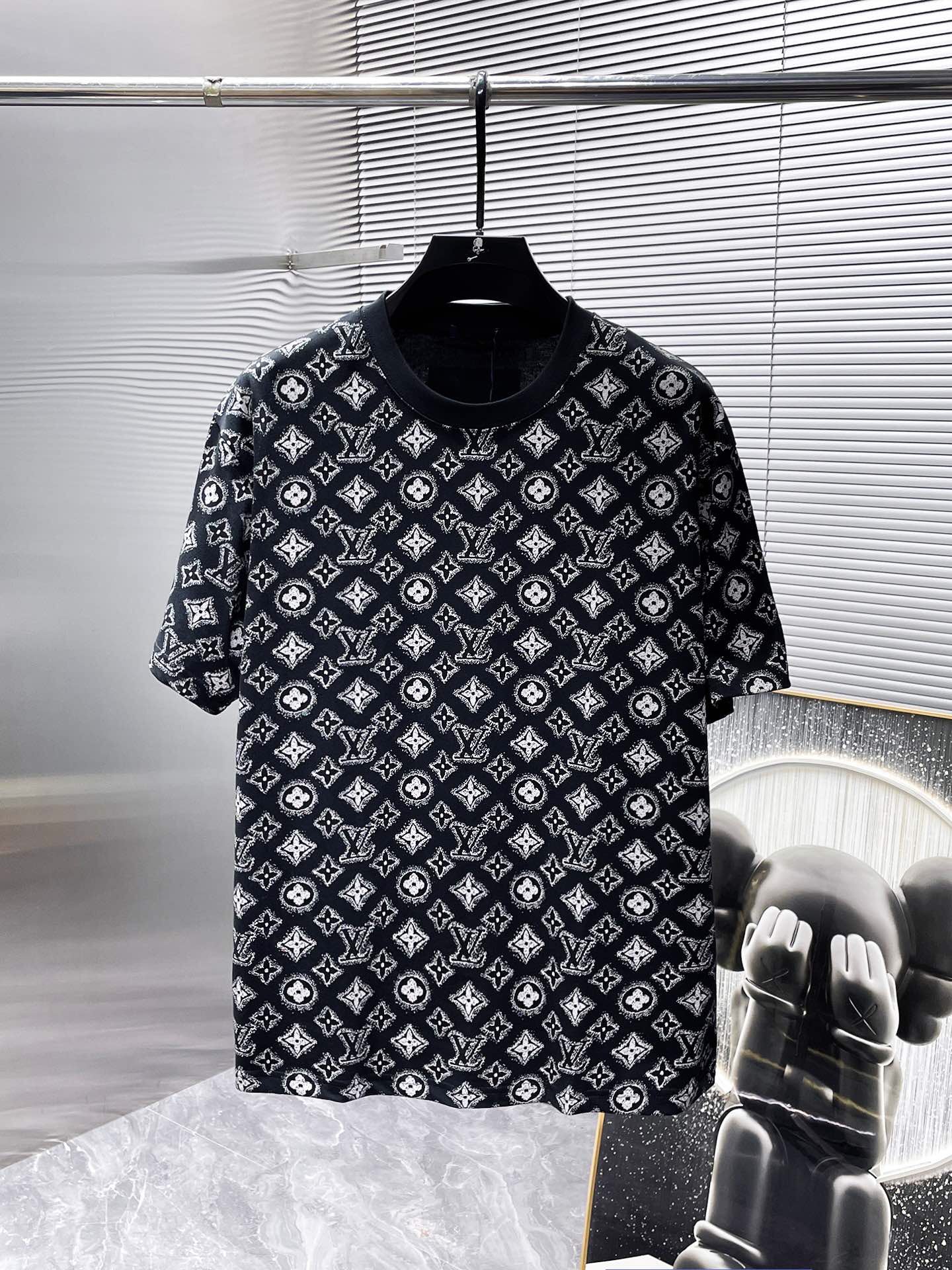 Presbyopia jacquard all over printed short sleeves