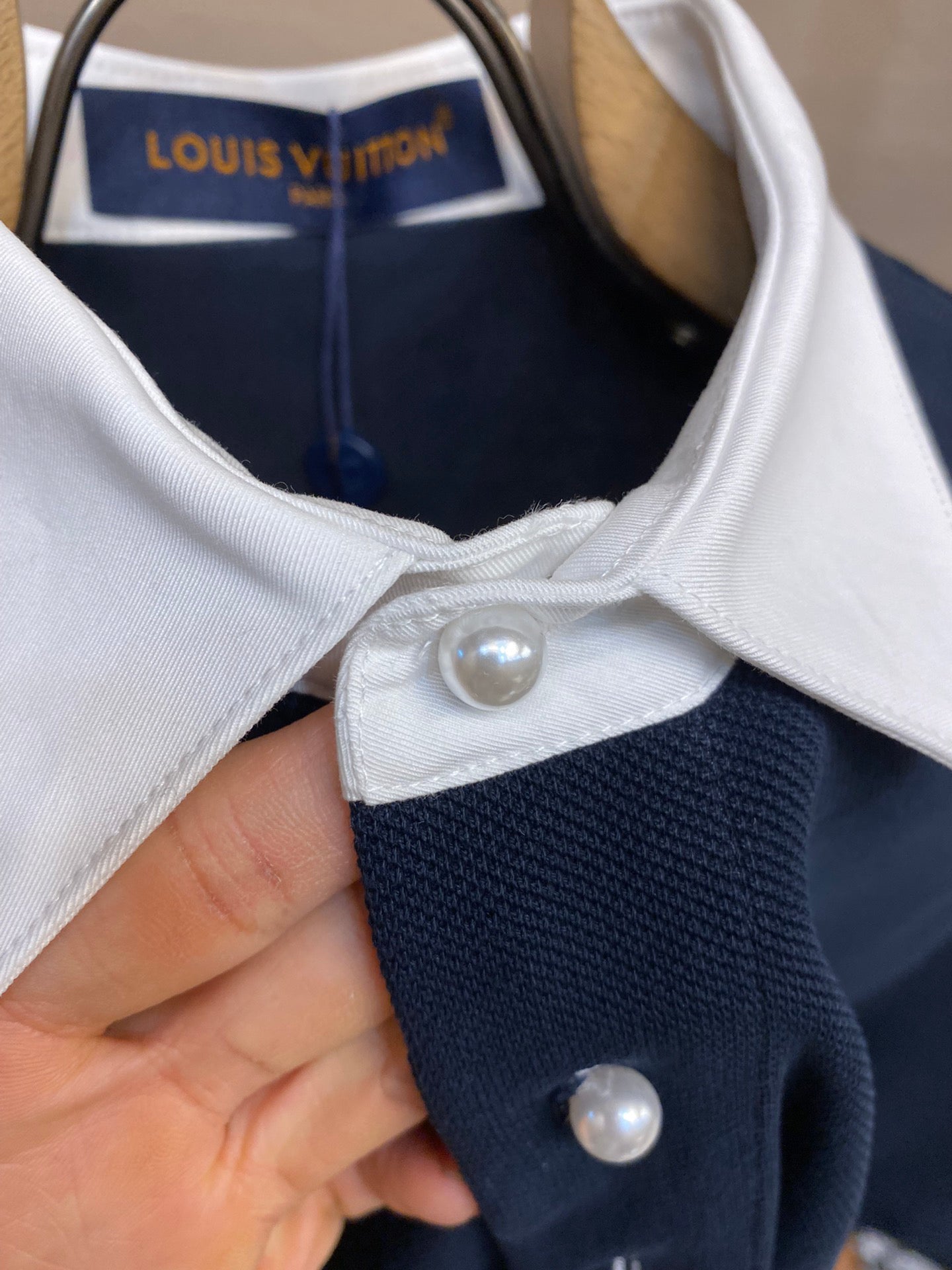 Sailor style lapel polo shirt