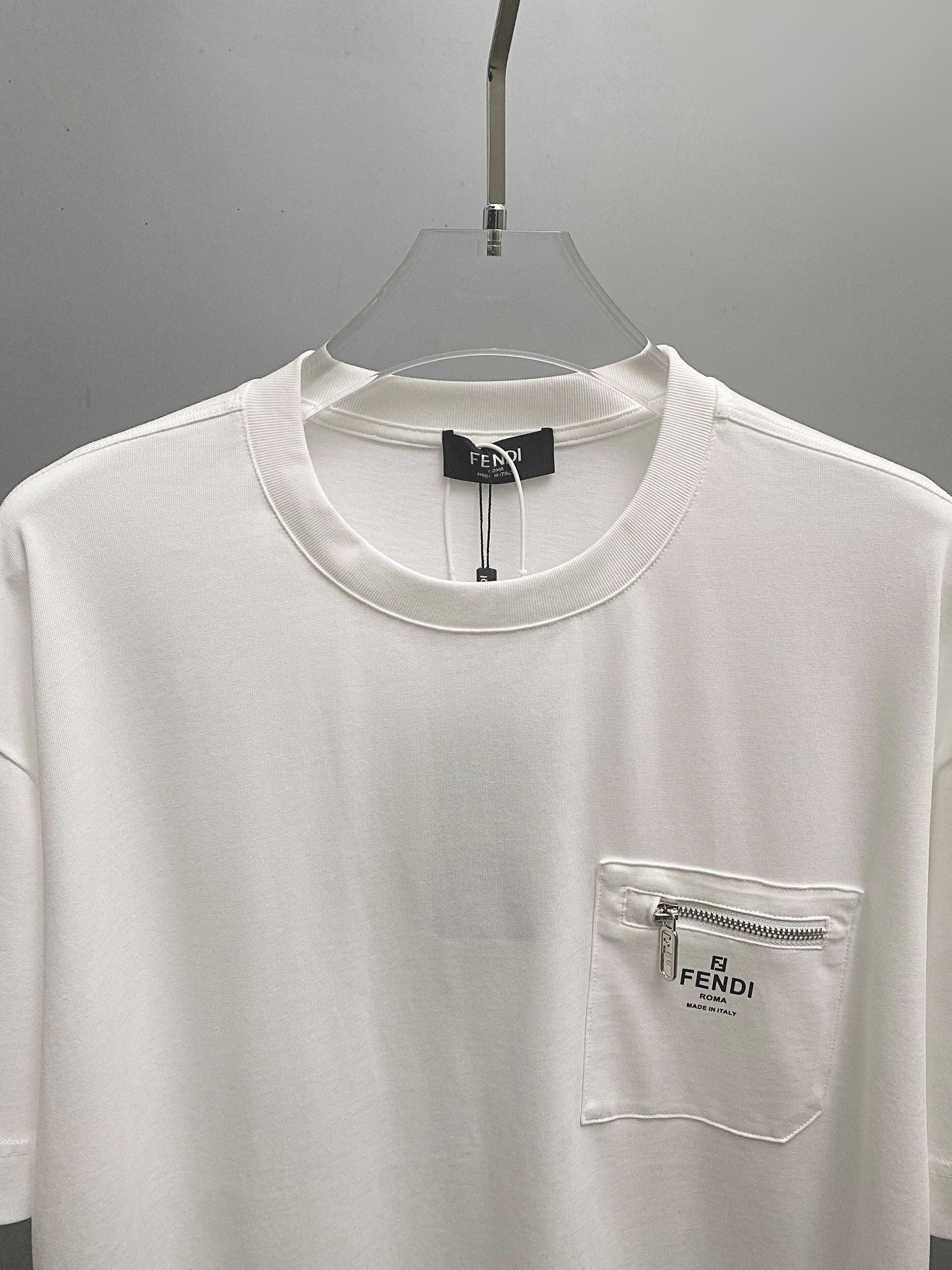 Chest pocket T-shirt