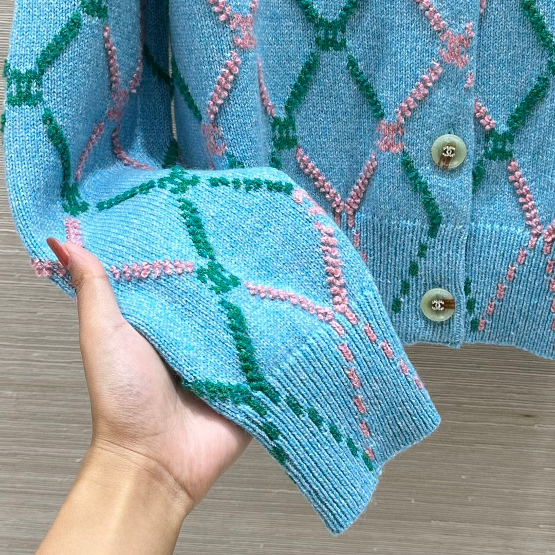 Königsblauer Strickcardigan