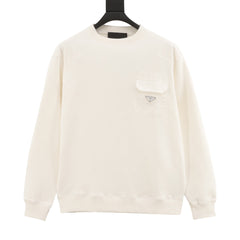 Chest pocket crew neck sweatshirt