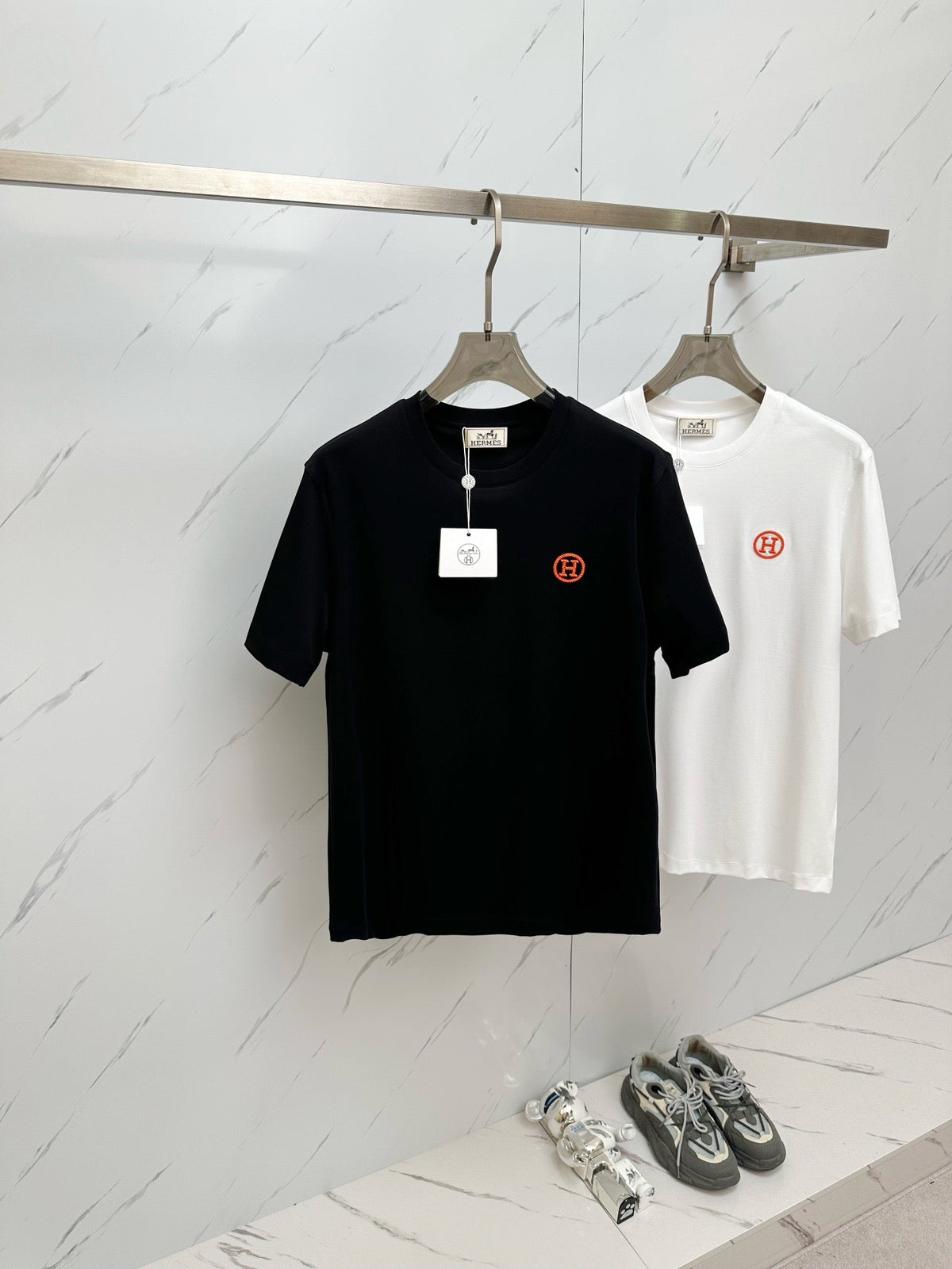 Logo foam round neck short sleeve T-shirt