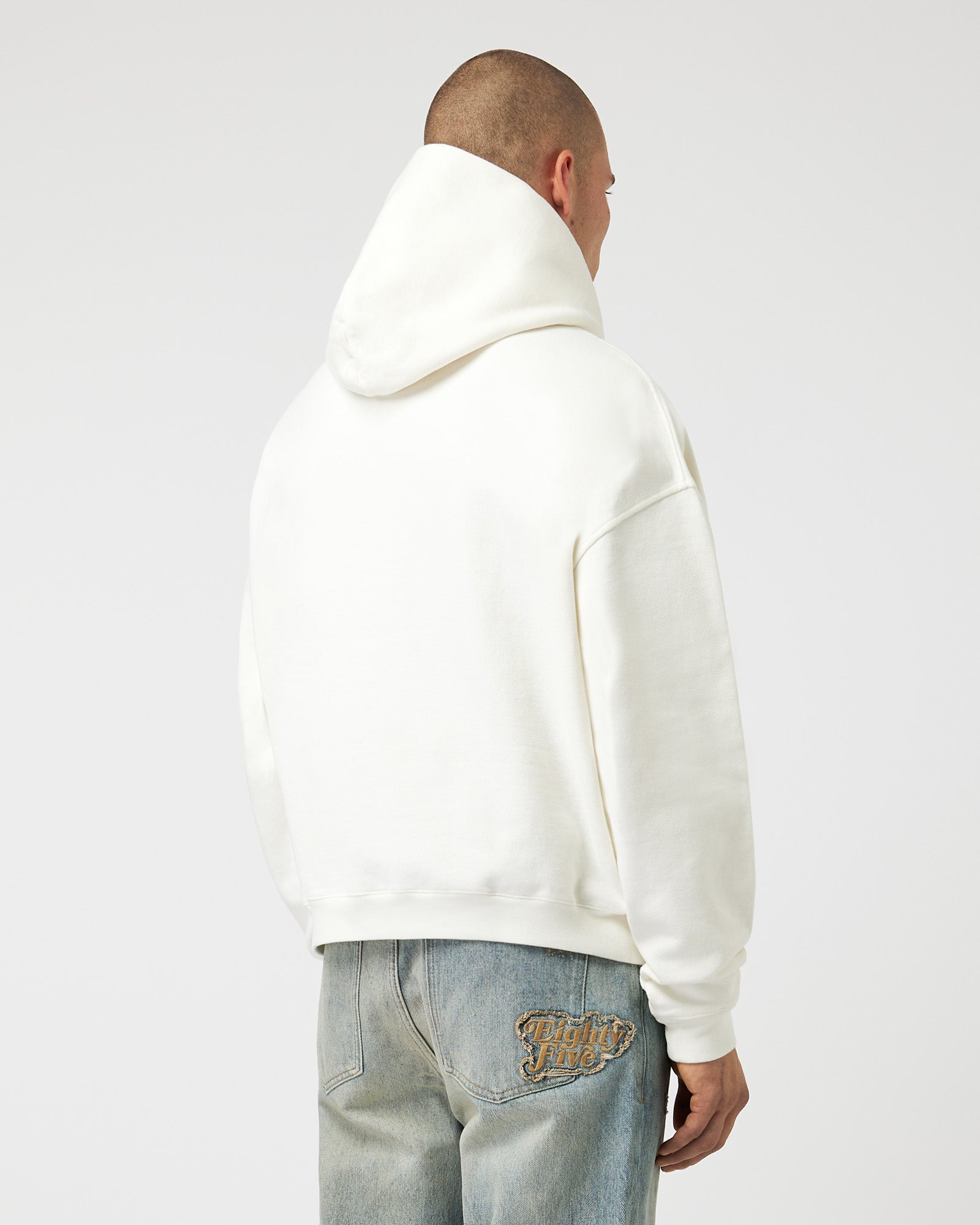 Schwer geschnittenes Off-White Basic Hoodie