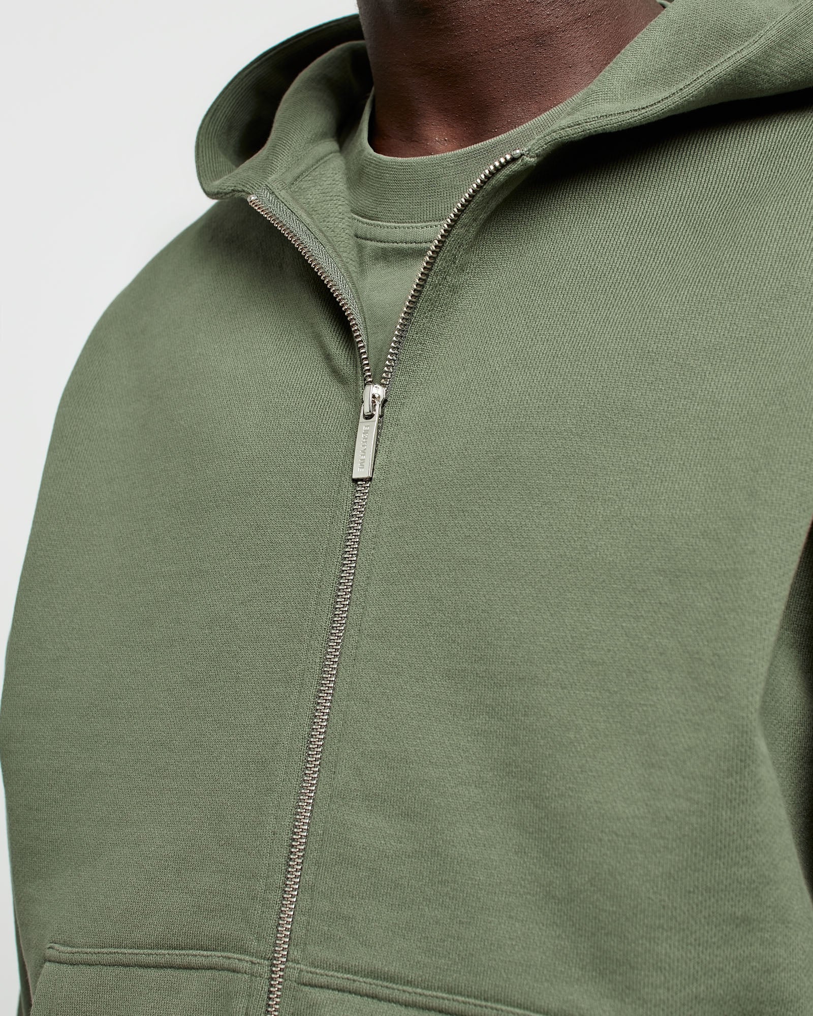 Schwerer rauchiger grüner Basic Zip Hoodie