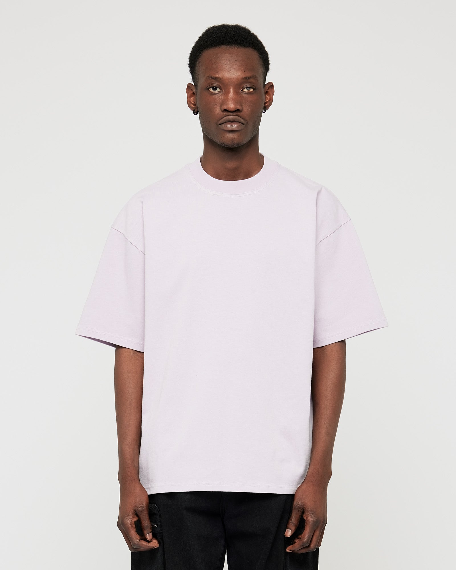 Schweres Lavendel Basic T-Shirt