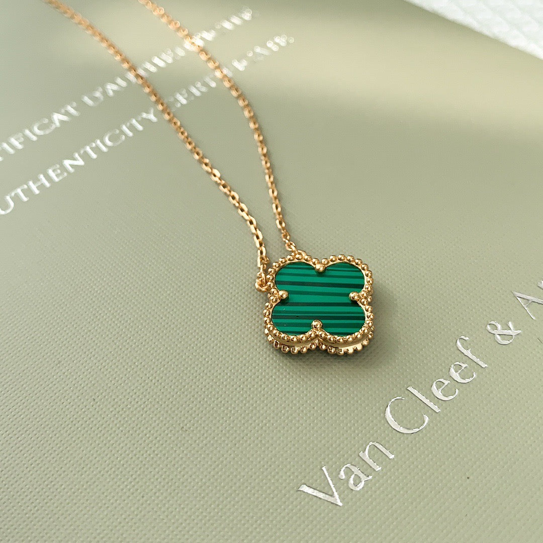 🔥🔥🔥24FW NEW VCA Four leaf clover green necklace