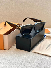 L's Classic sunglasses