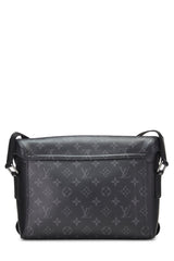 Monogram Eclipse Voyager Messenger Pm - Black