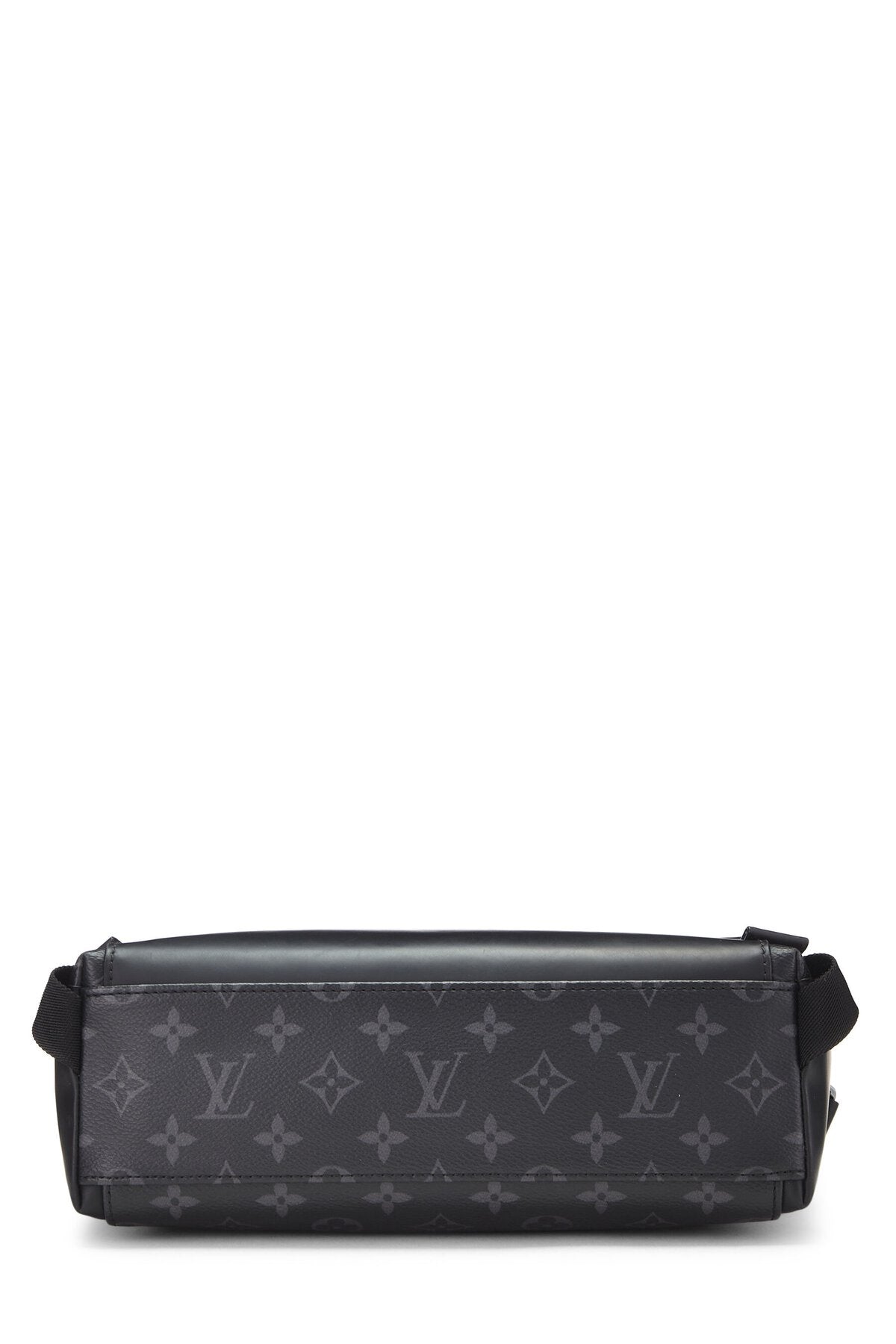 Monogram Eclipse Voyager Messenger Pm - Black